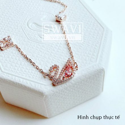 5485876 5485876 Lắc Tay Swarovski Dazzling Swan Bracelet, Pink | Swavi