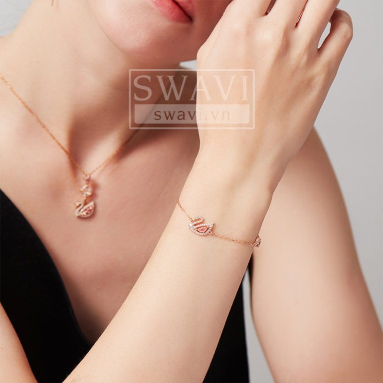 5485876 5485876 Lắc Tay Swarovski Dazzling Swan Bracelet, Pink | Swavi