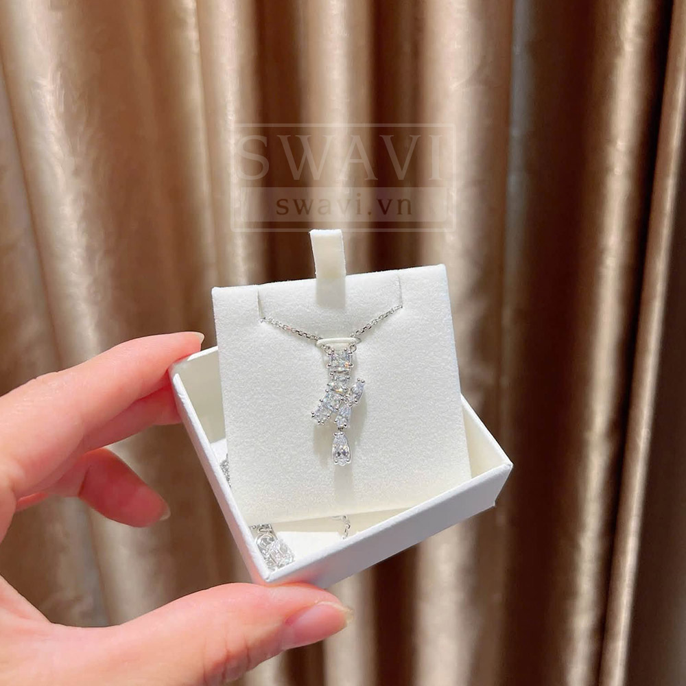 Chi tiết mặt dây Swarovski 5700420 Matrix pendant