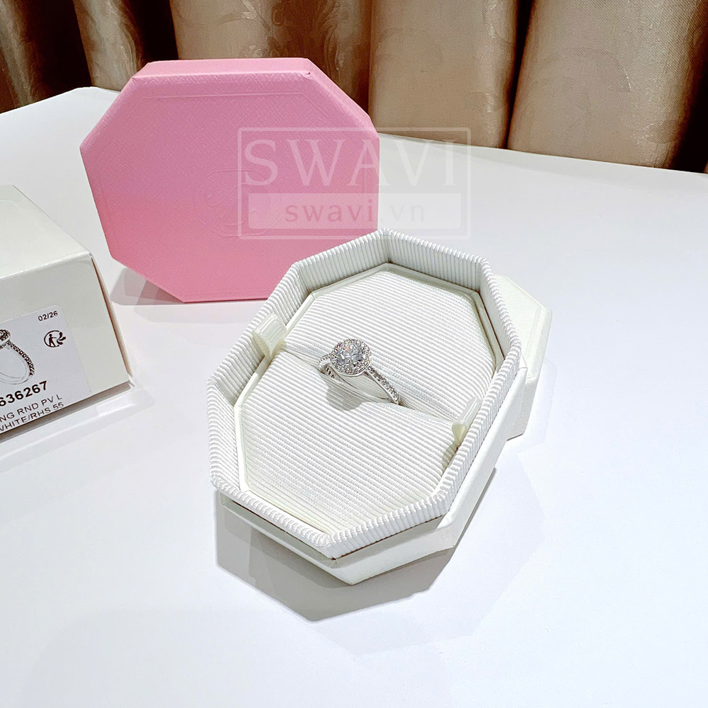 Chi tiết pavé Swarovski 5717930 Una Angelic ring