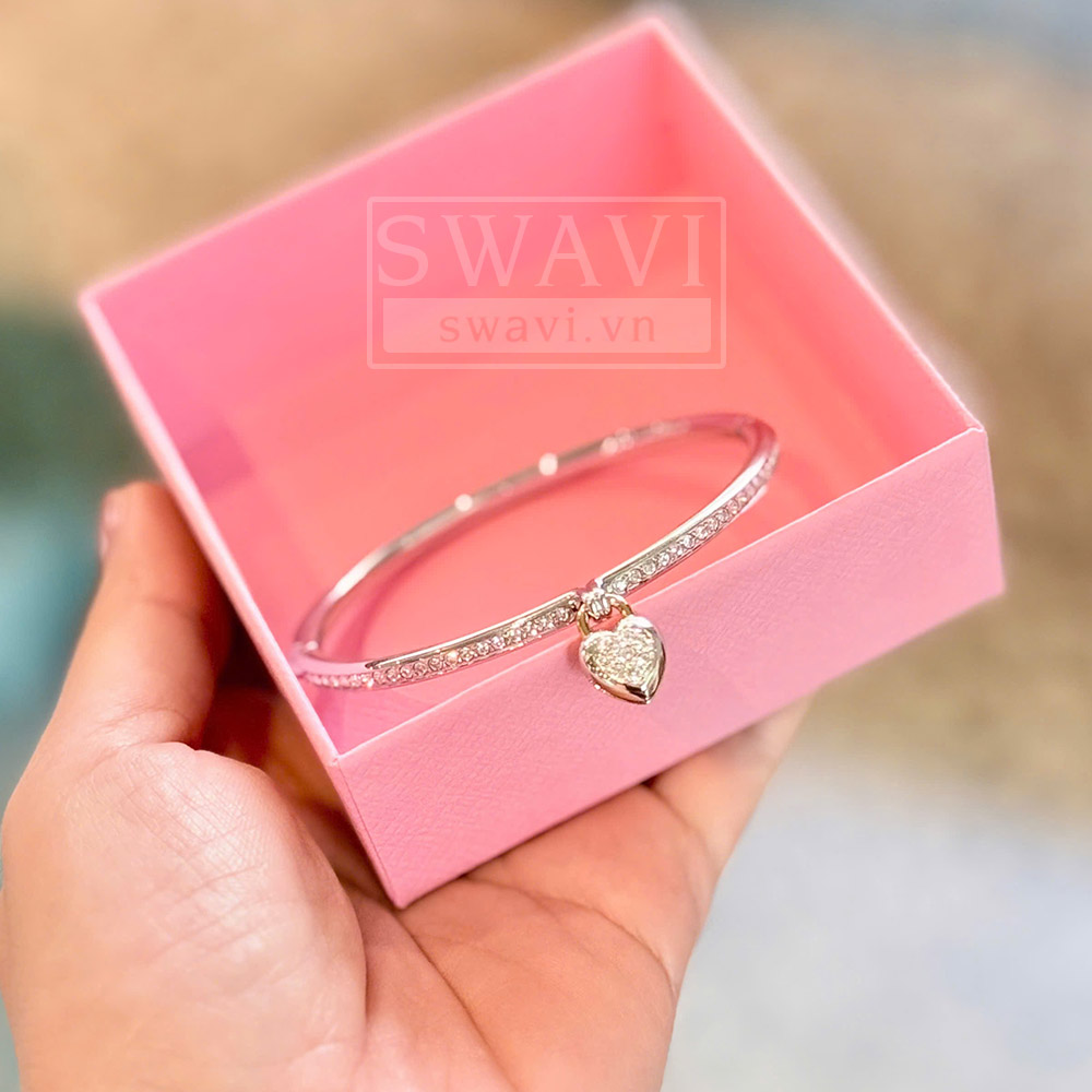 Chi tiết trái tim Swarovski 5737267 Idyllia bangle