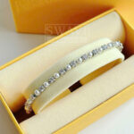 Chi tiết Swarovski Crystal Pearl trên Matrix 5689633
